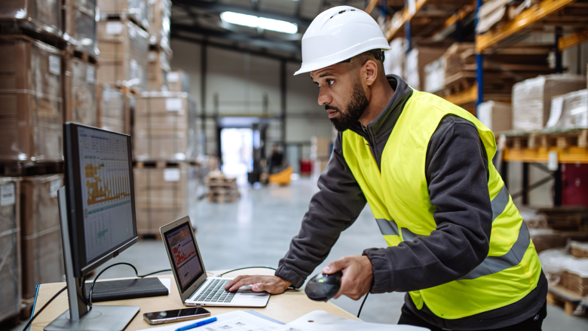 Locação de coletores de dados: a importância de contar com equipamentos de qualidade